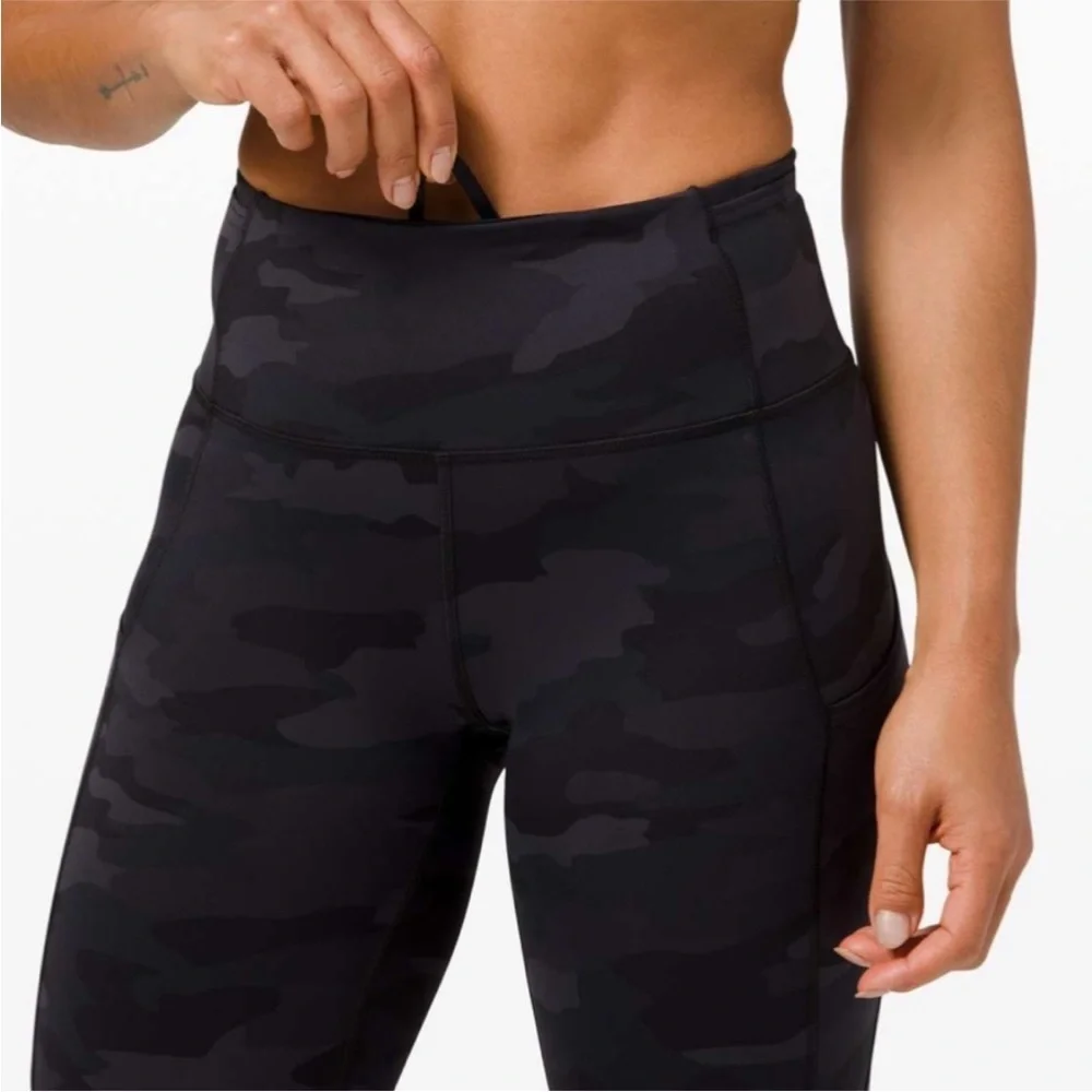 LULULEMON Fast & Free - Picture 9 of 11